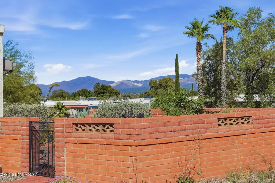 307 N Calle Del Chancero, Green Valley, AZ 85614 - #3