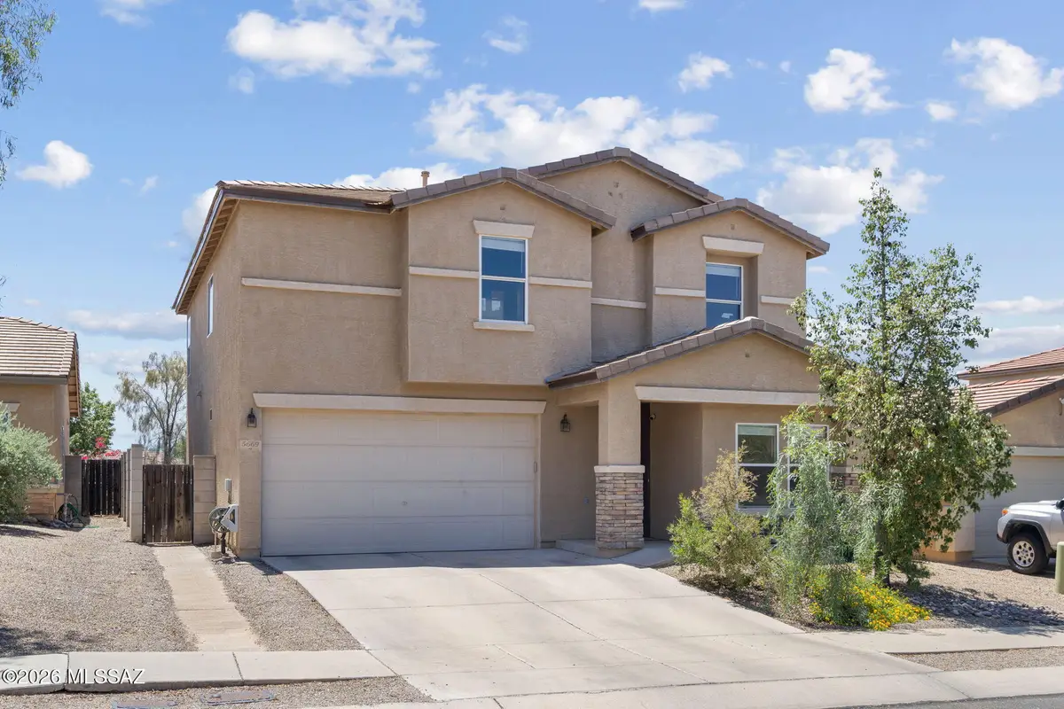 5669 W King Snake, Tucson, AZ 85742 - #1