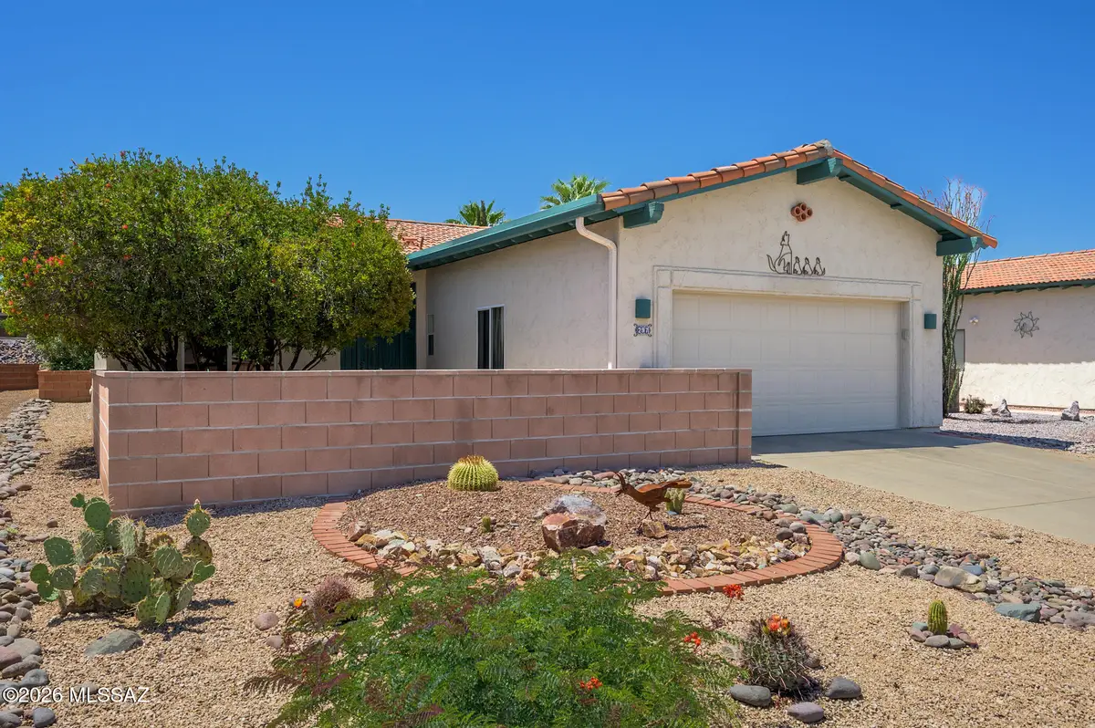 297 N Crescent Bell, Green Valley, AZ 85614 - #1
