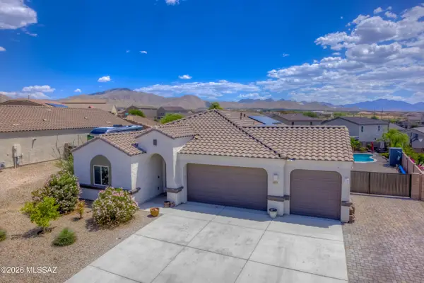 207 W Charles L Mckay, Vail, AZ 85641