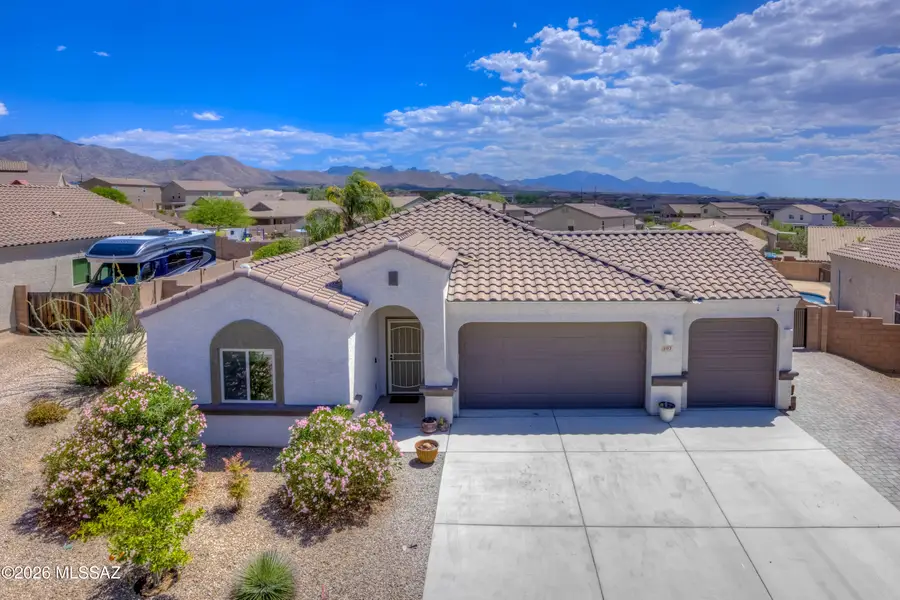 207 W Charles L Mckay, Vail, AZ 85641 - #3