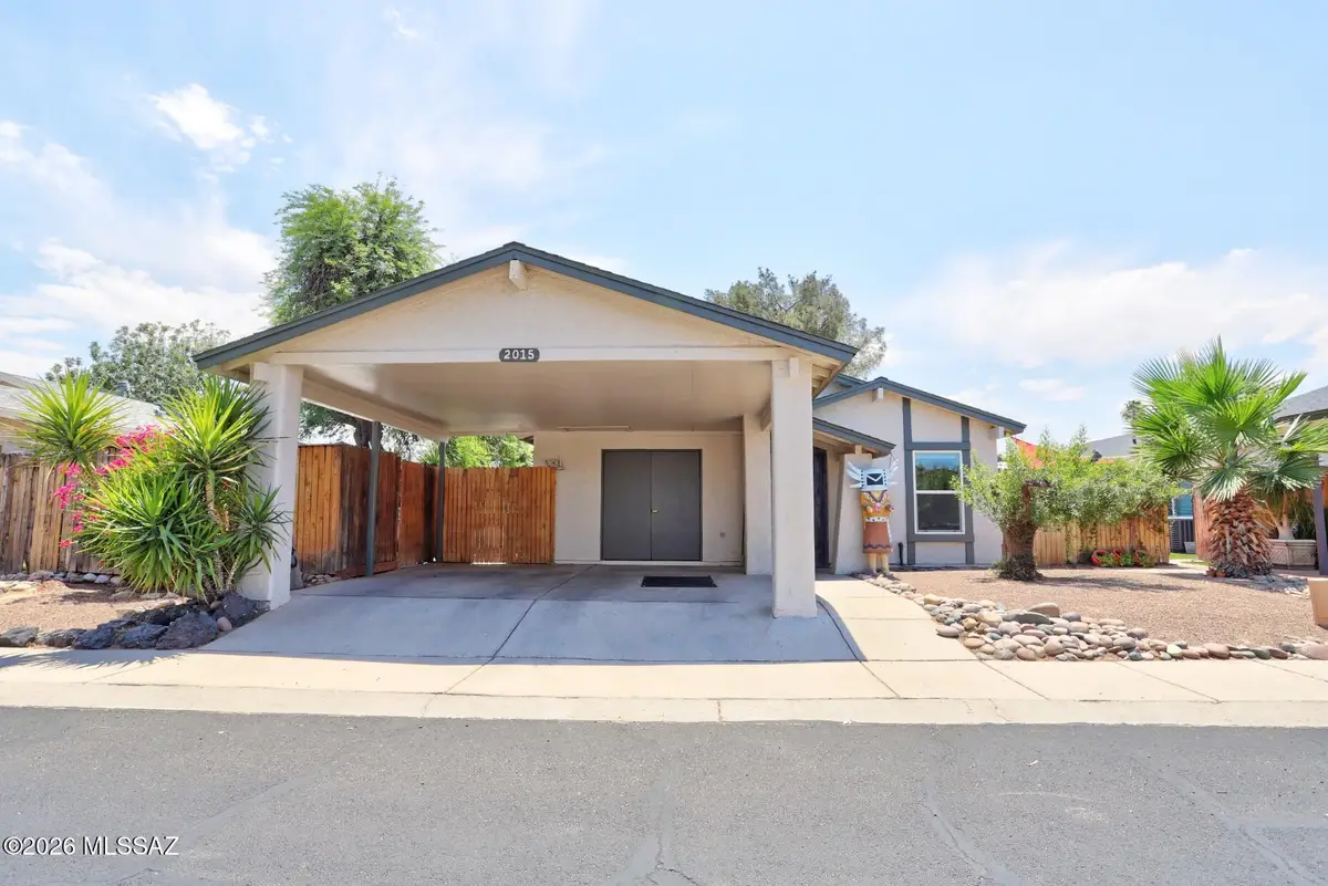 2015 W Brittain, Tucson, AZ 85705 - #1