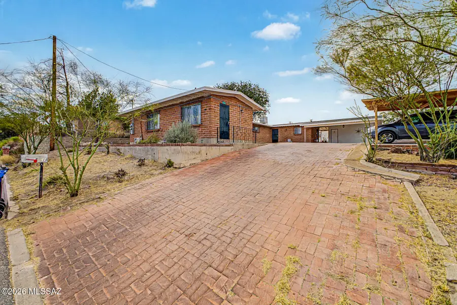 451 N Macnab, Nogales, AZ 85621 - #3