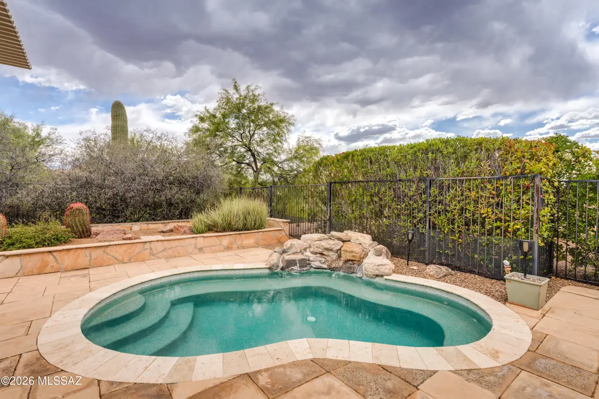 2350 E Skywalker, Green Valley, AZ 85614 - #1