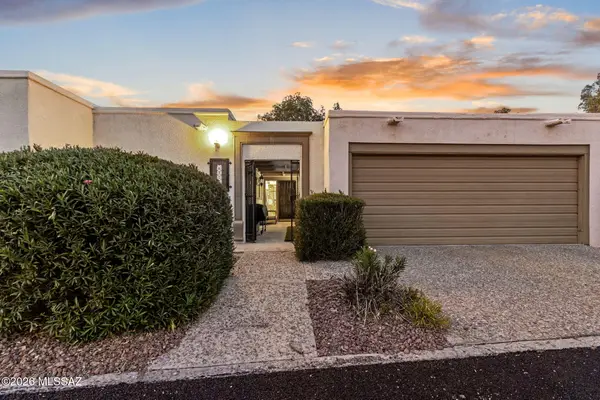 6777 E Dorado, Tucson, AZ 85715