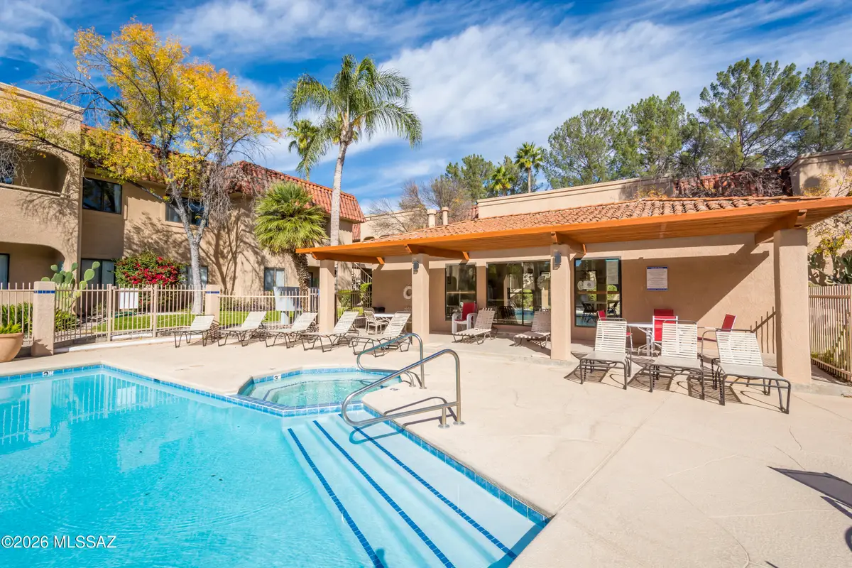 5750 N Camino Esplendora, Tucson, AZ 85718 - #1