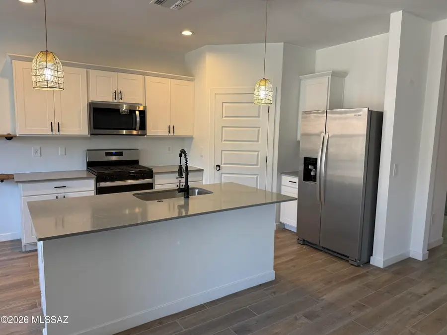667 W Wilkinson, Vail, AZ 85641 - #2