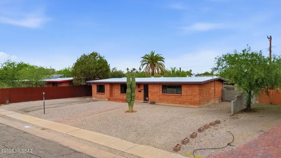 1736 W Calle Tranquila, Tucson, AZ 85745 - #2