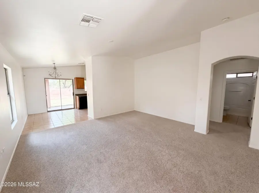 1067 E Lyle Canyon, Sahuarita, AZ 85629 - #3