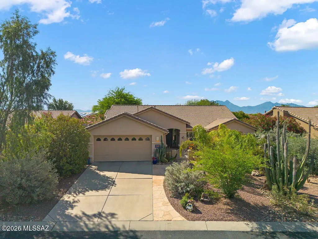 1018 N Cowboy Canyon, Green Valley, AZ 85614 - #1