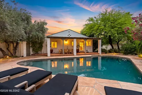 220 S El Volador, Tucson, AZ 85711