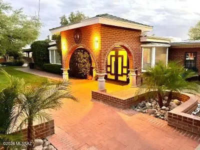 5865 N Escondido, Tucson, AZ 85704 - #1