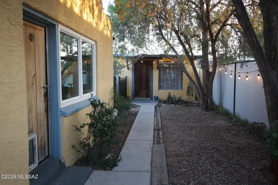 261 E Jacinto, Tucson, AZ 85705 - #2