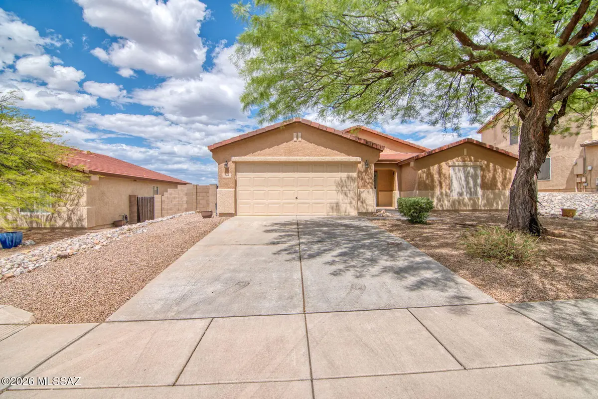 535 E Sterling Canyon, Vail, AZ 85641 - #1
