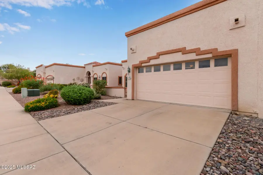 1374 W Blooming Desert, Oro Valley, AZ 85737 - #3