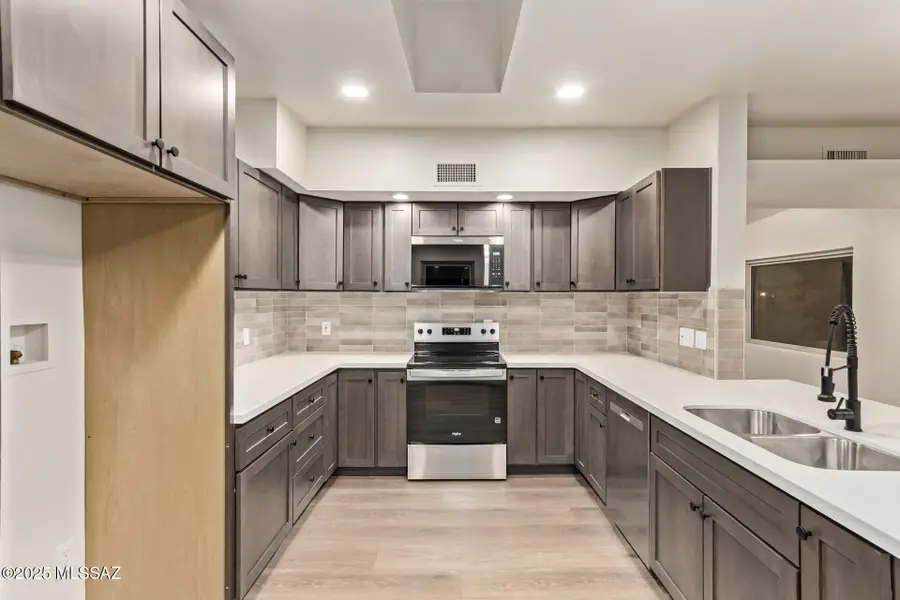 6112 E 25th, Tucson, AZ 85711 - #2