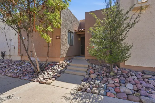2522 N Ironwood Ridge, Tucson, AZ 85745