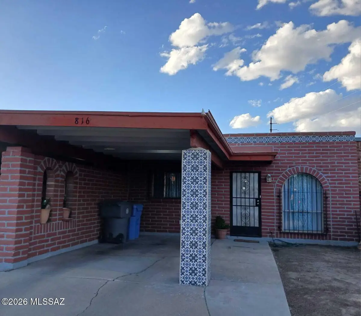 816 W Calle Chico, Nogales, AZ 85621 - #1