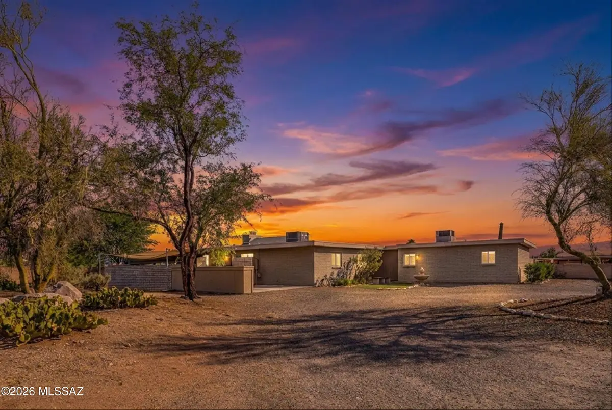 7356 N Casablanca, Tucson, AZ 85704 - #1