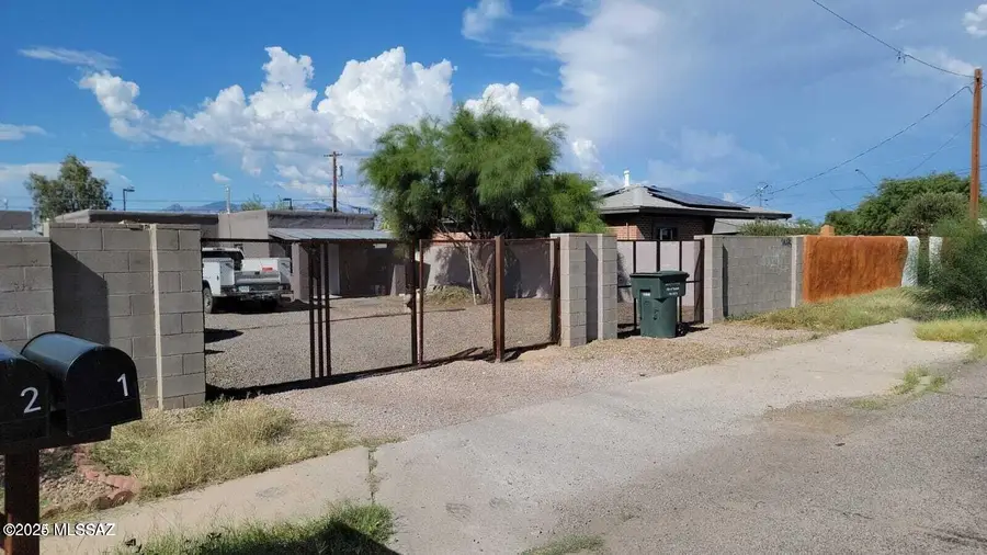 447 E 35th, Tucson, AZ 85713 - #2