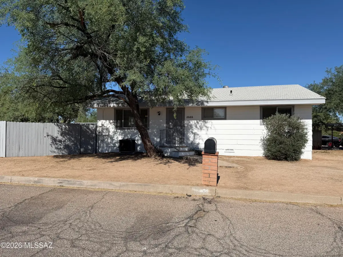 2525 N Cherry, Tucson, AZ 85719 - #1