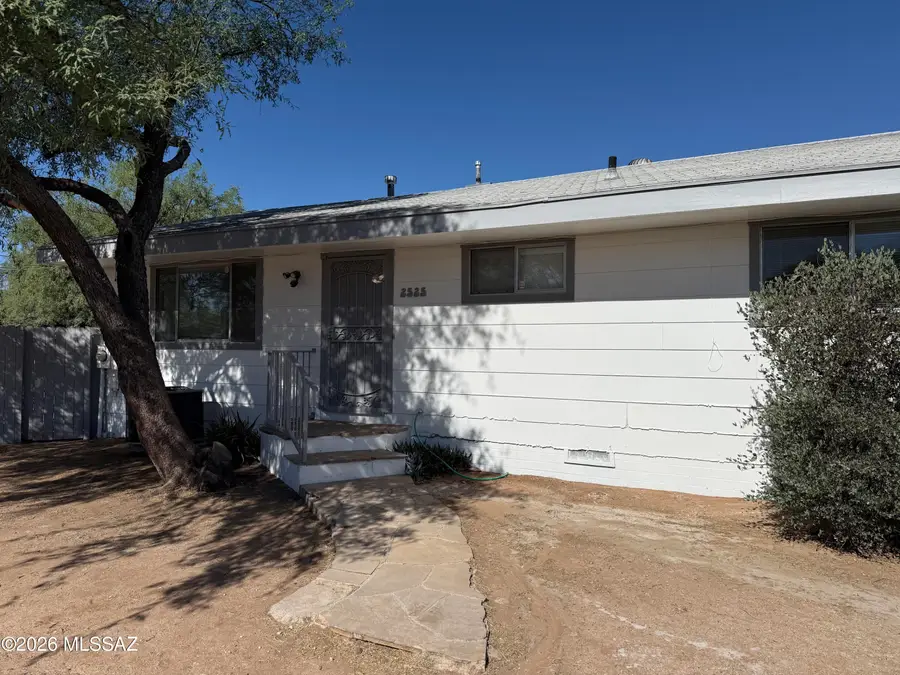 2525 N Cherry, Tucson, AZ 85719 - #3