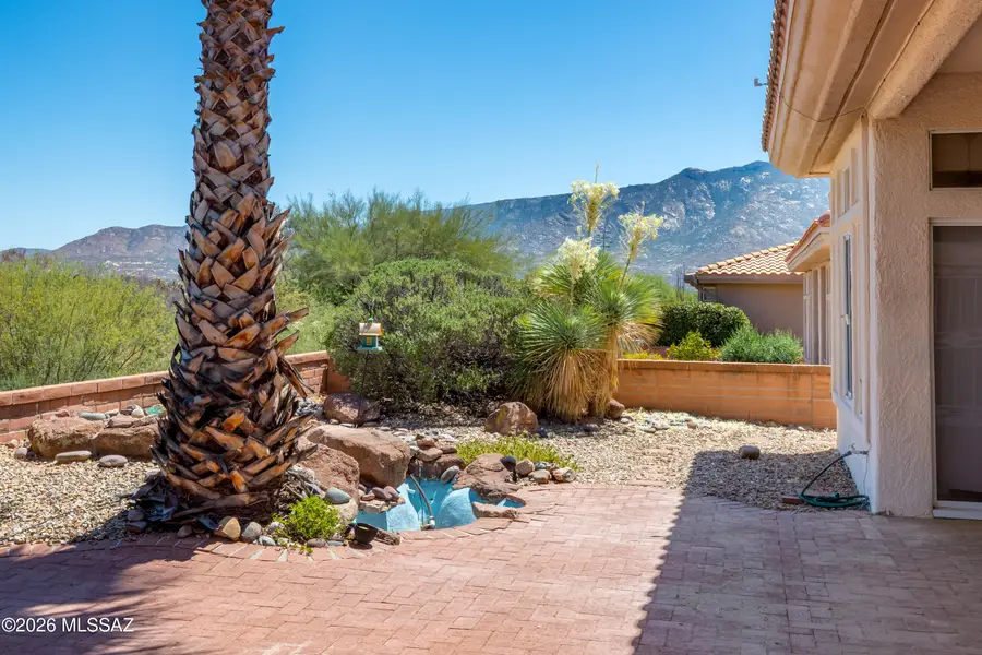 1701 E Crown Ridge, Oro Valley, AZ 85755 - #2