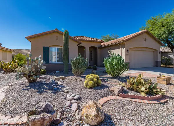 7653 W Starry Night, Tucson, AZ 85743