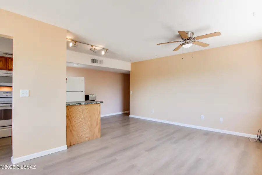 6624 E Calle La Paz, Tucson, AZ 85715 - #3