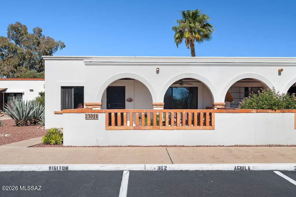 302 S Paseo Aguila, Green Valley, AZ 85614 - #1