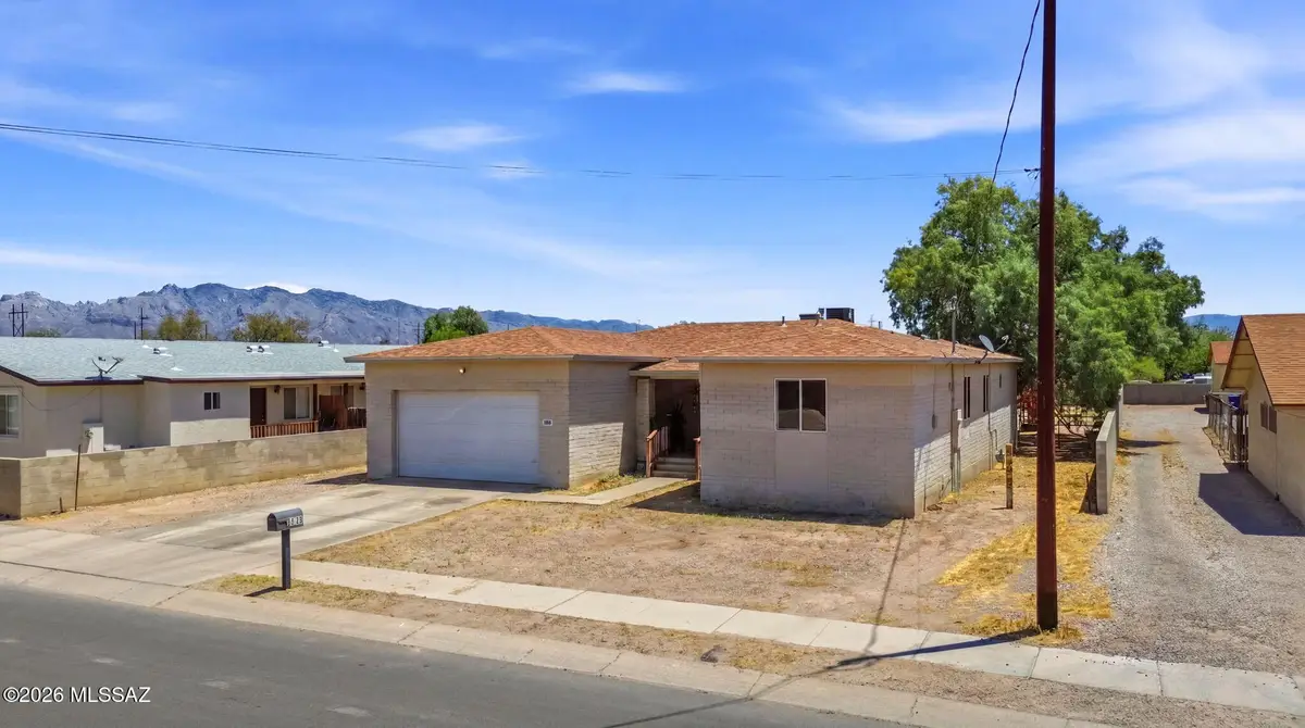 1818 N Dragoon, Tucson, AZ 85745 - #1