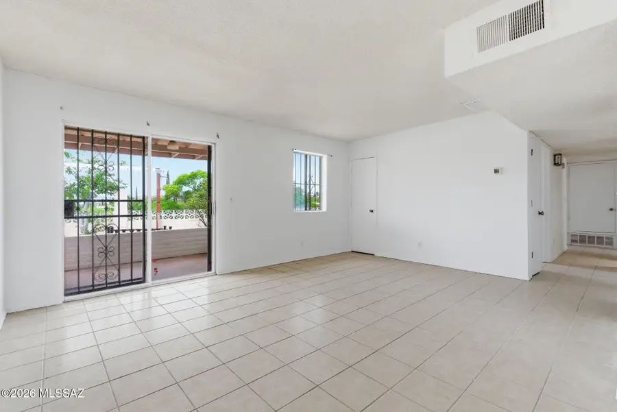 2255 N Calle Nogales, Nogales, AZ 85621 - #3