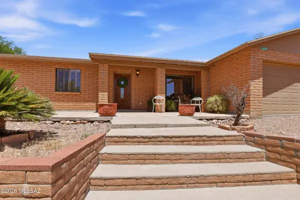 1060 Pony, Rio Rico, AZ 85648
