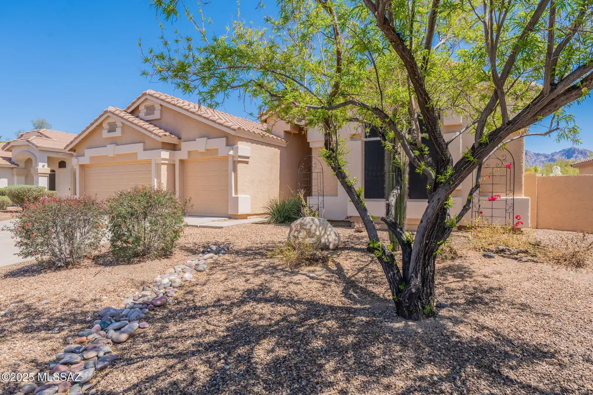 11372 N Twin Spur, Oro Valley, AZ 85737 - #1