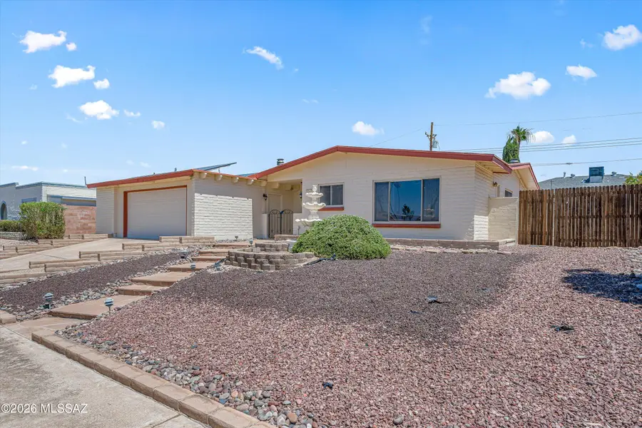 9327 E Hermosa Hills, Tucson, AZ 85710 - #2