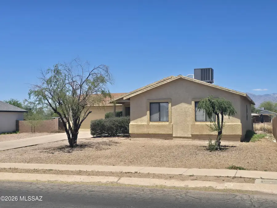 2109 E Pinal, Tucson, AZ 85713 - #2