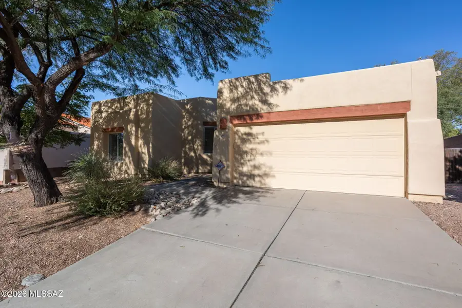 529 E Wagon Bluff, Tucson, AZ 85704 - #2