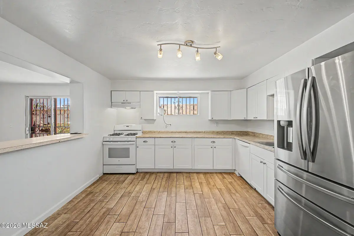120 W 35th, Tucson, AZ 85713 - #1