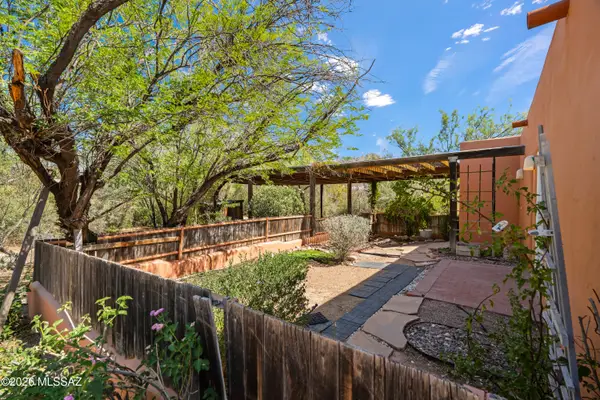 4972 N Siesta, Tucson, AZ 85750