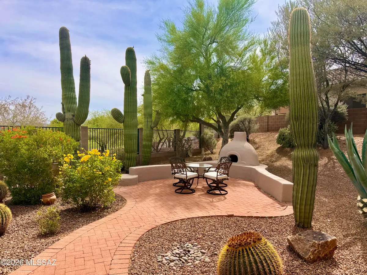 2425 W Tortolita Bluffs, Tucson, AZ 85742 - #1