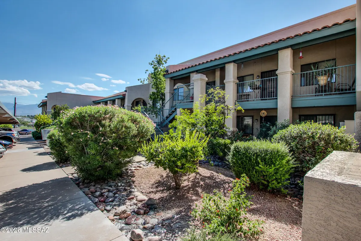 7666 E 22nd, Tucson, AZ 85710 - #1