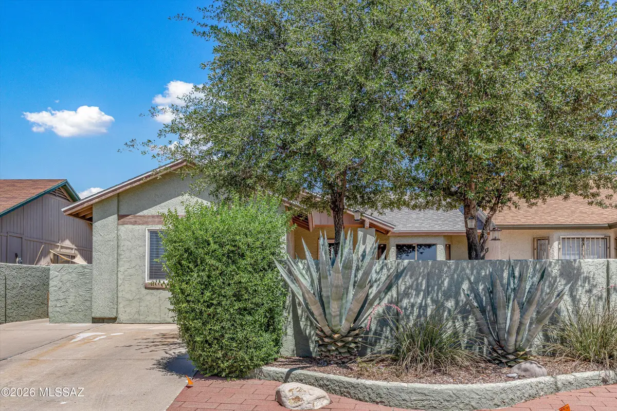 4735 S Windrose, Tucson, AZ 85730 - #1