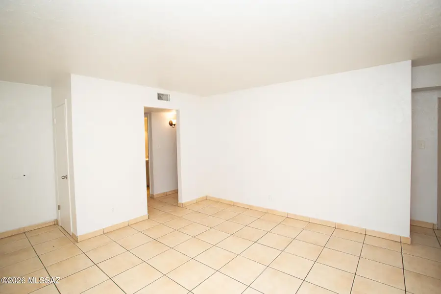 1620 N Wilmot, Tucson, AZ 85712 - #3