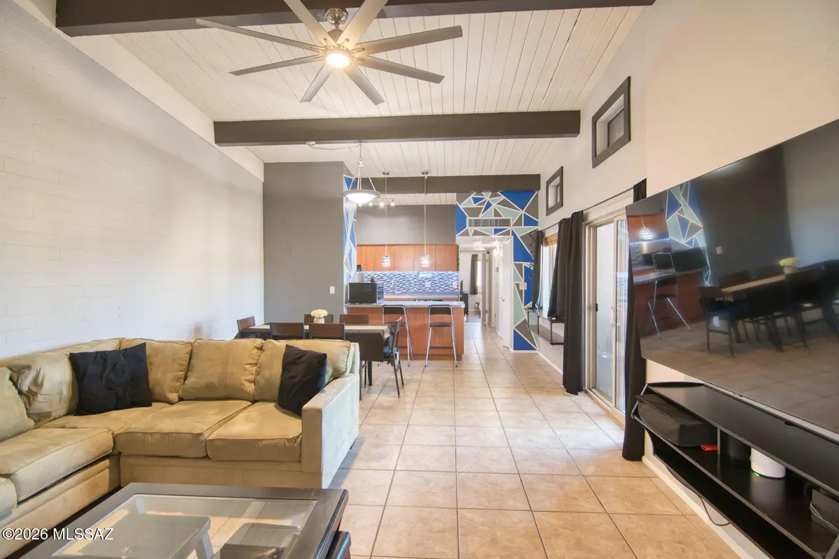 2525 N Alvernon, Tucson, AZ 85712 - #1