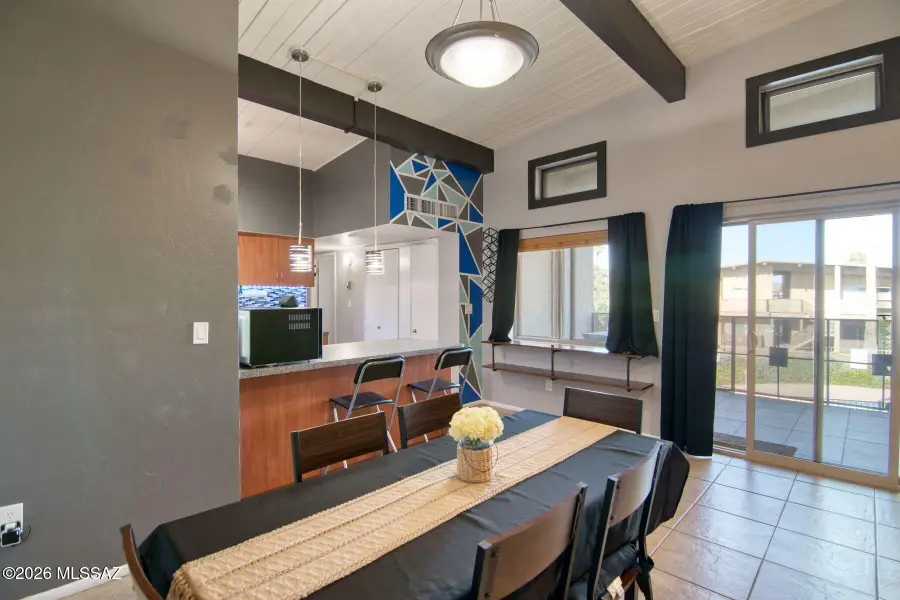 2525 N Alvernon, Tucson, AZ 85712 - #3