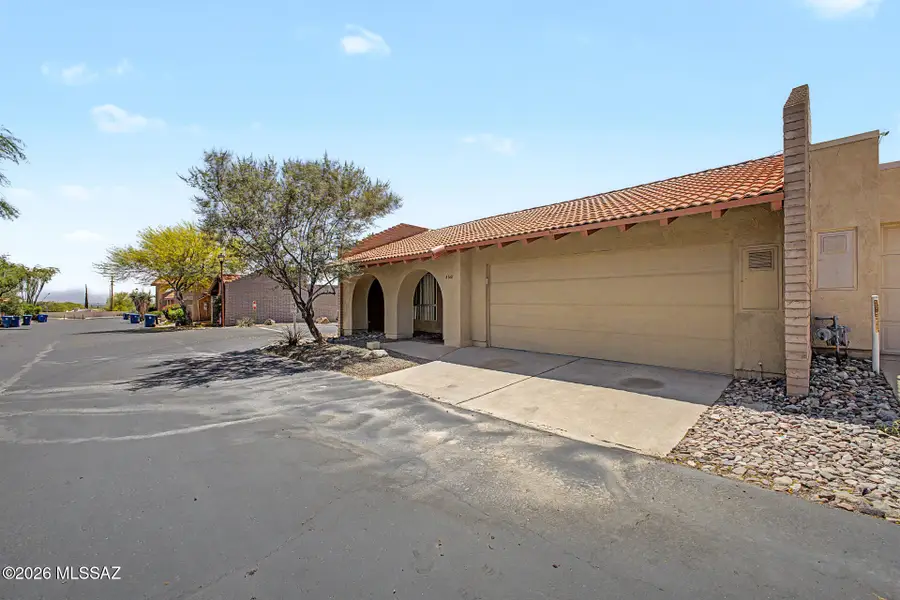 5661 N Camino De La Noche, Tucson, AZ 85718 - #3
