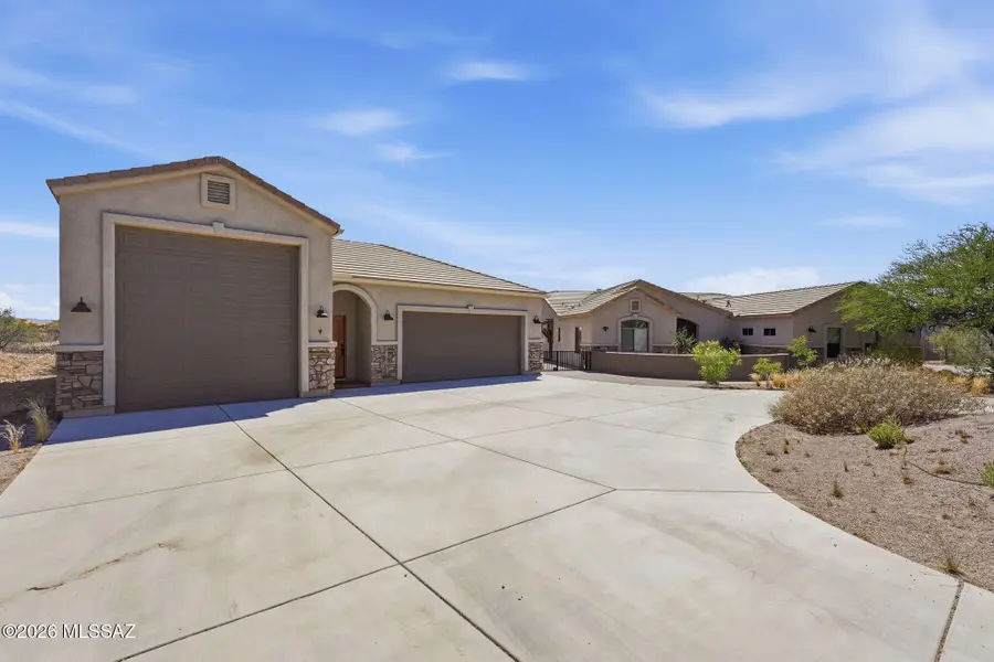 646 E Bent Branch, Green Valley, AZ 85614 - #2
