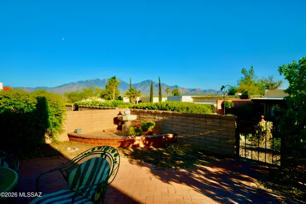 1021 W Camino Sagasta, Green Valley, AZ 85622