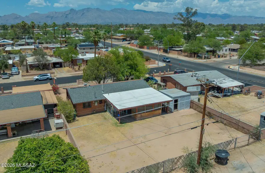 2426 E 20th, Tucson, AZ 85719 - #2