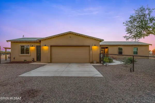 7985 N Pleasant, Tucson, AZ 85743